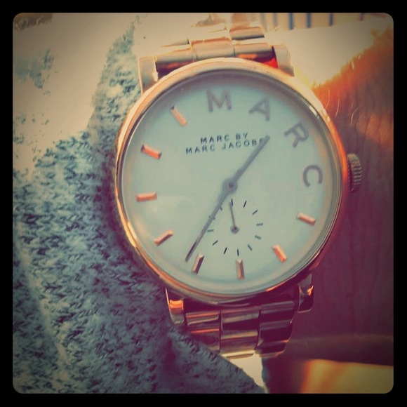 Beautiful ROSE GOLD WATCH ~ Marc Jacobs